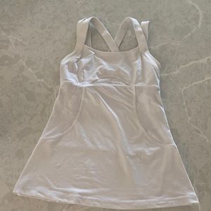 Lululemon workout tank